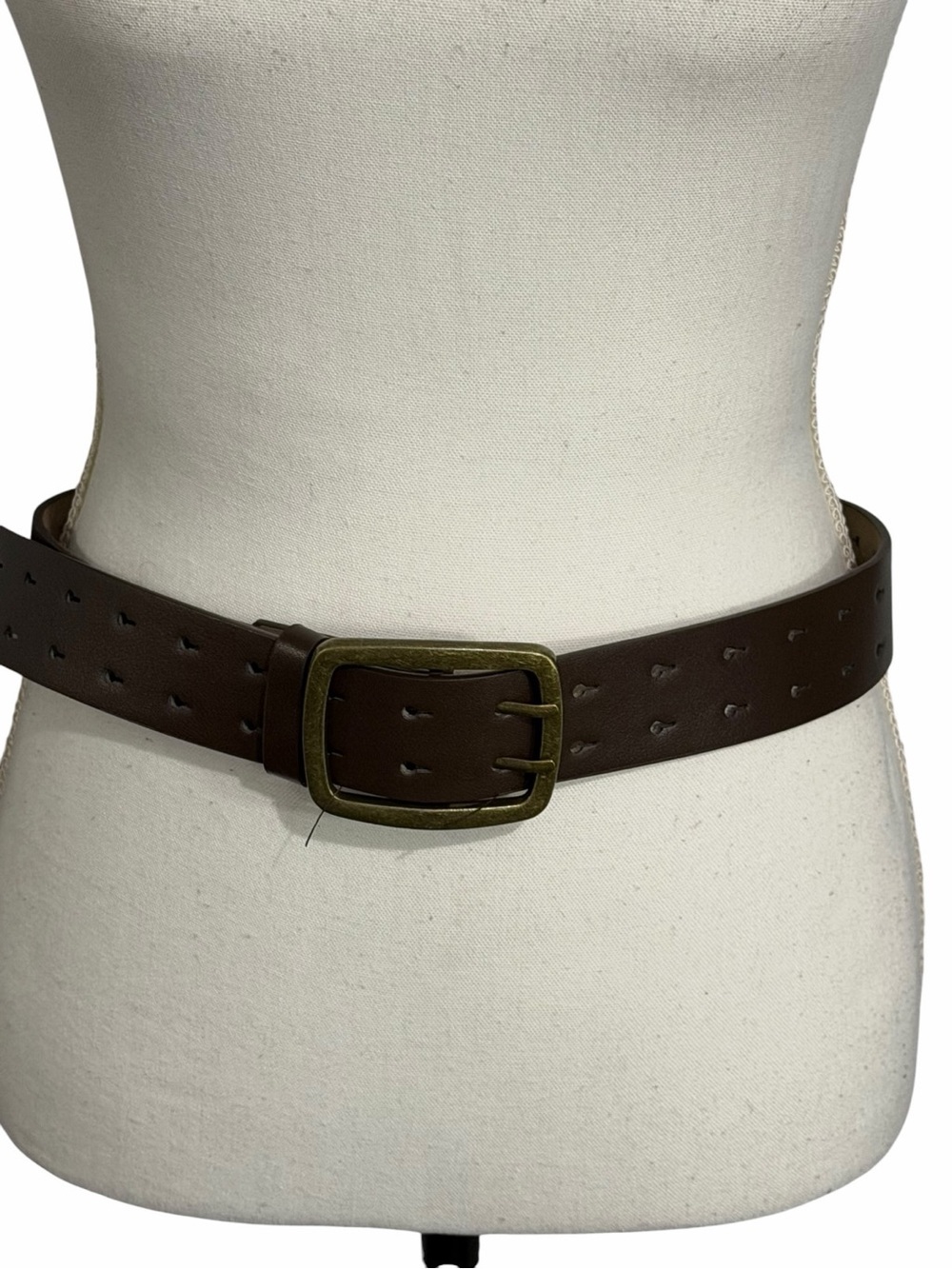 Torrid sz 1 Classic Brown Leather Belt with Antique Look Brass Buckle